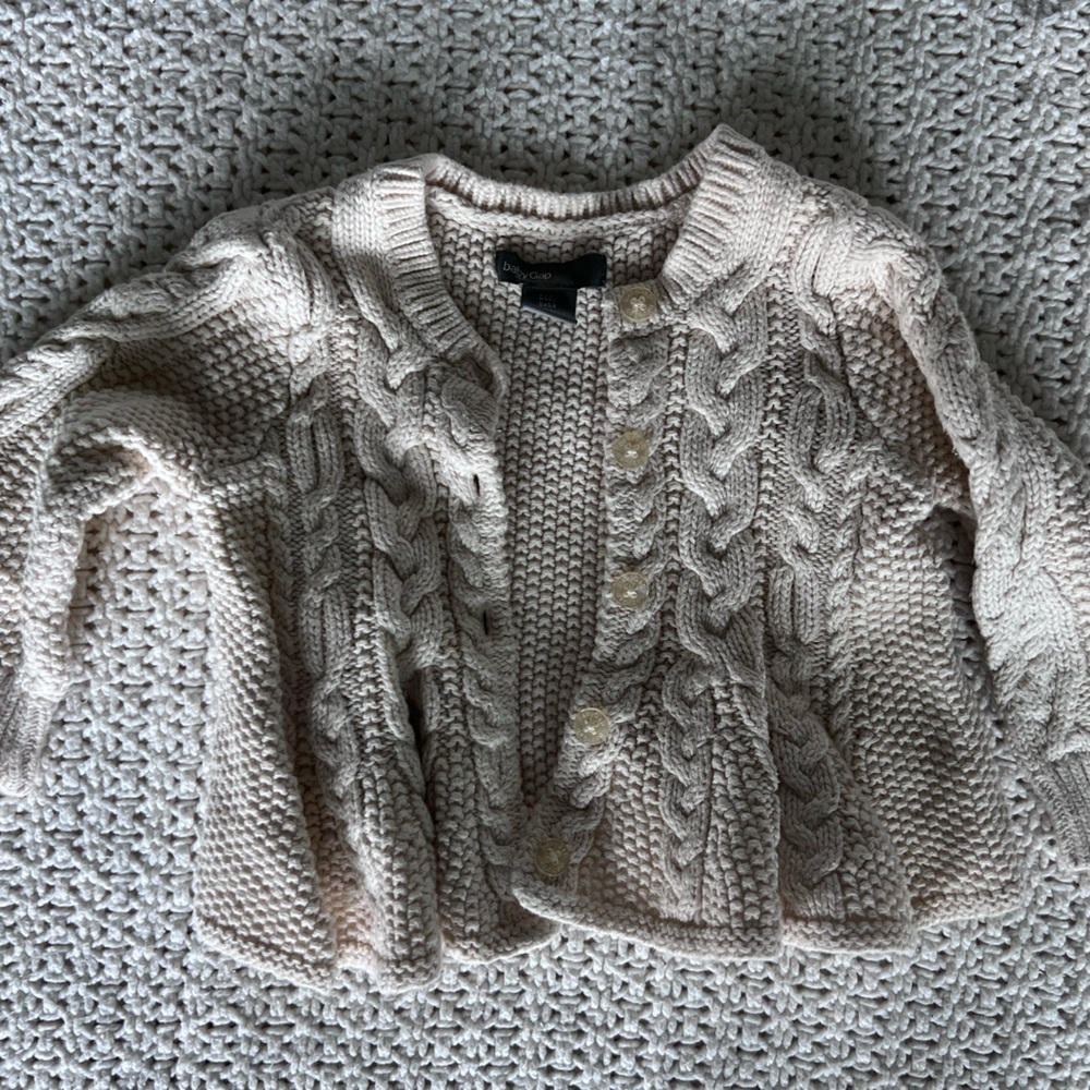 Baby gap 3-6 month cream knit cardigan